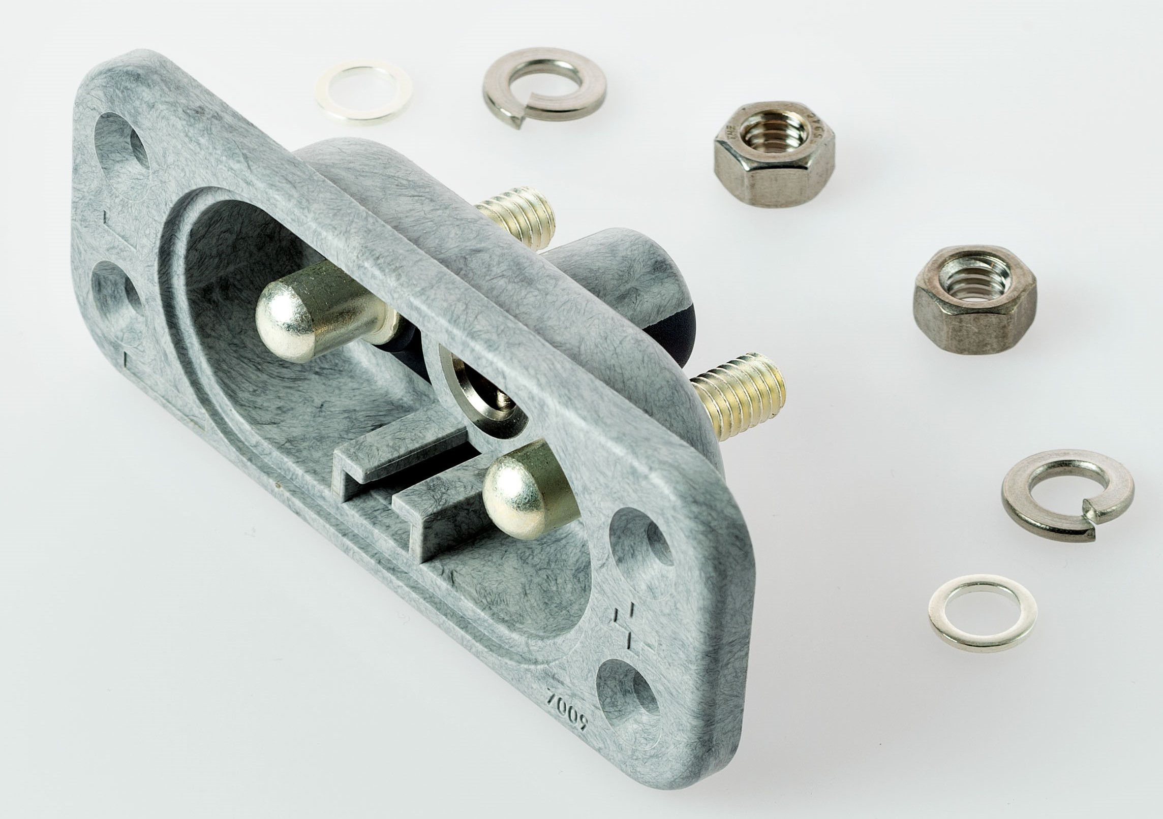 7009-51 EMI Receptacle 7009-51 EMI Bulkhead Receptacle