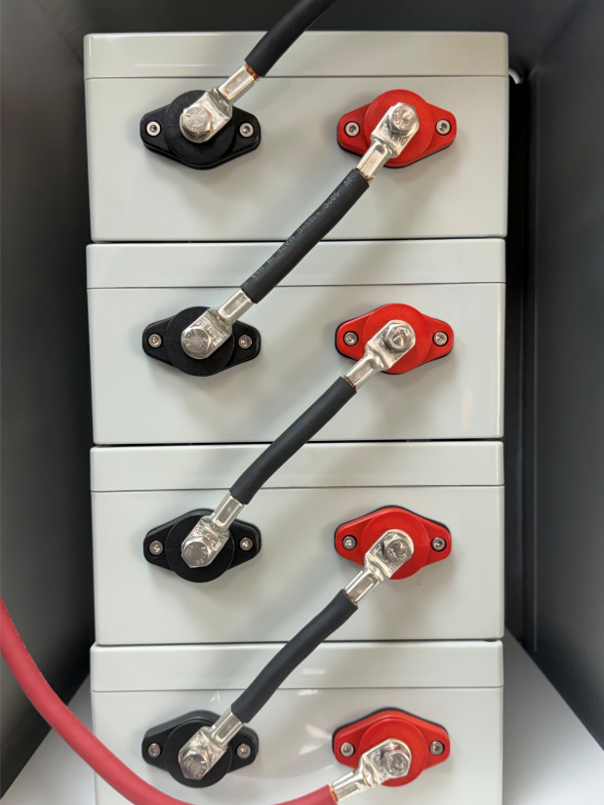 Rebling SFT 250 Amp Lithium Battery Terminal Installed on Battery Module Rebling SFT 250 amp lithium battery terminal installed on battery module